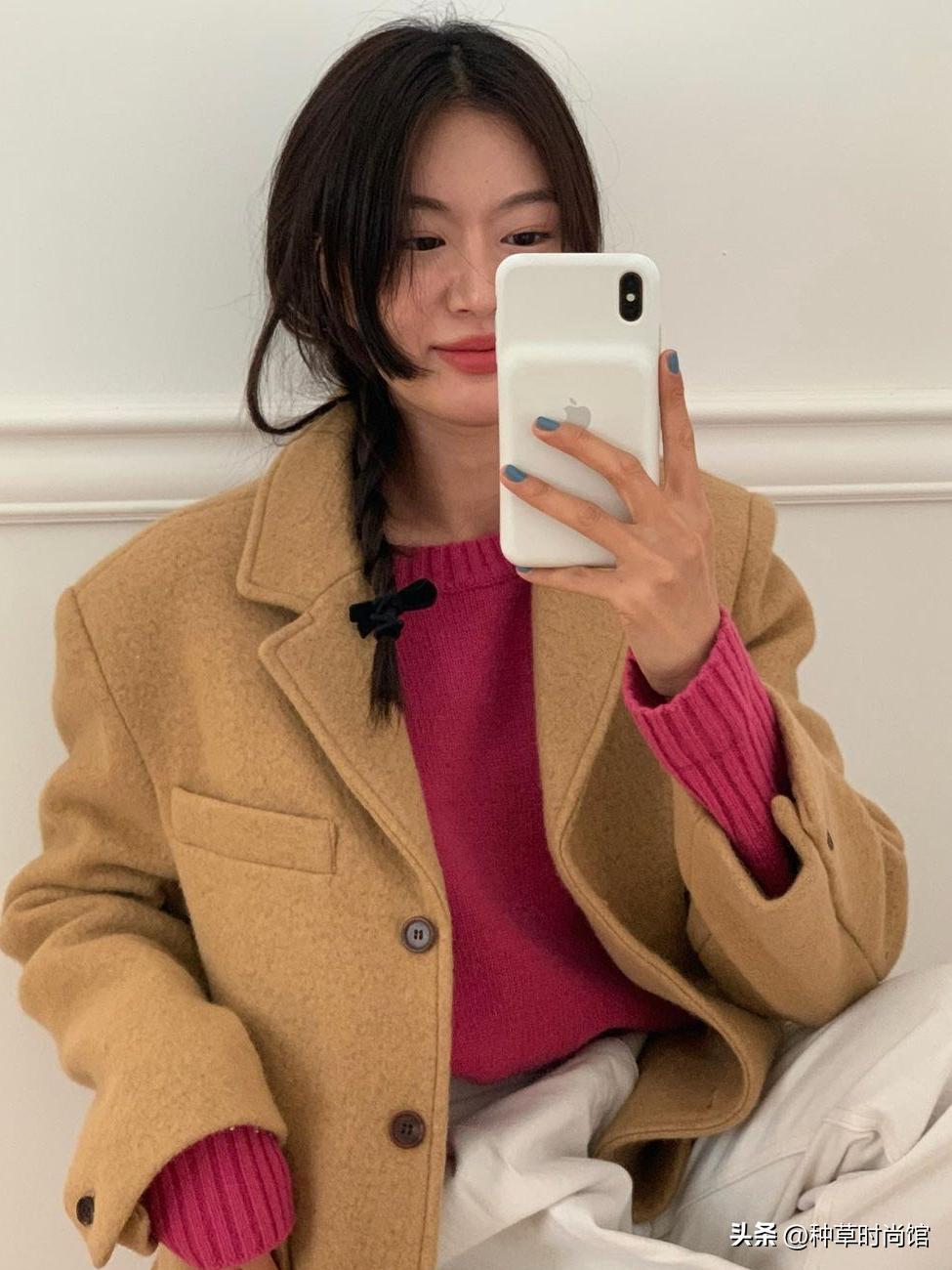 韩国小姐姐冬日穿搭,拜托冬天穿短袖