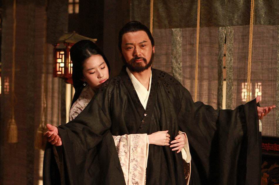 杜夫人和关羽谁漂亮,关羽曹操杜夫人