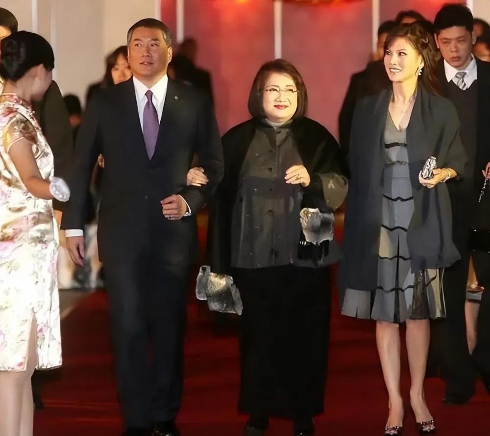 台湾十大富豪榜2023年,台湾富豪排行榜100名