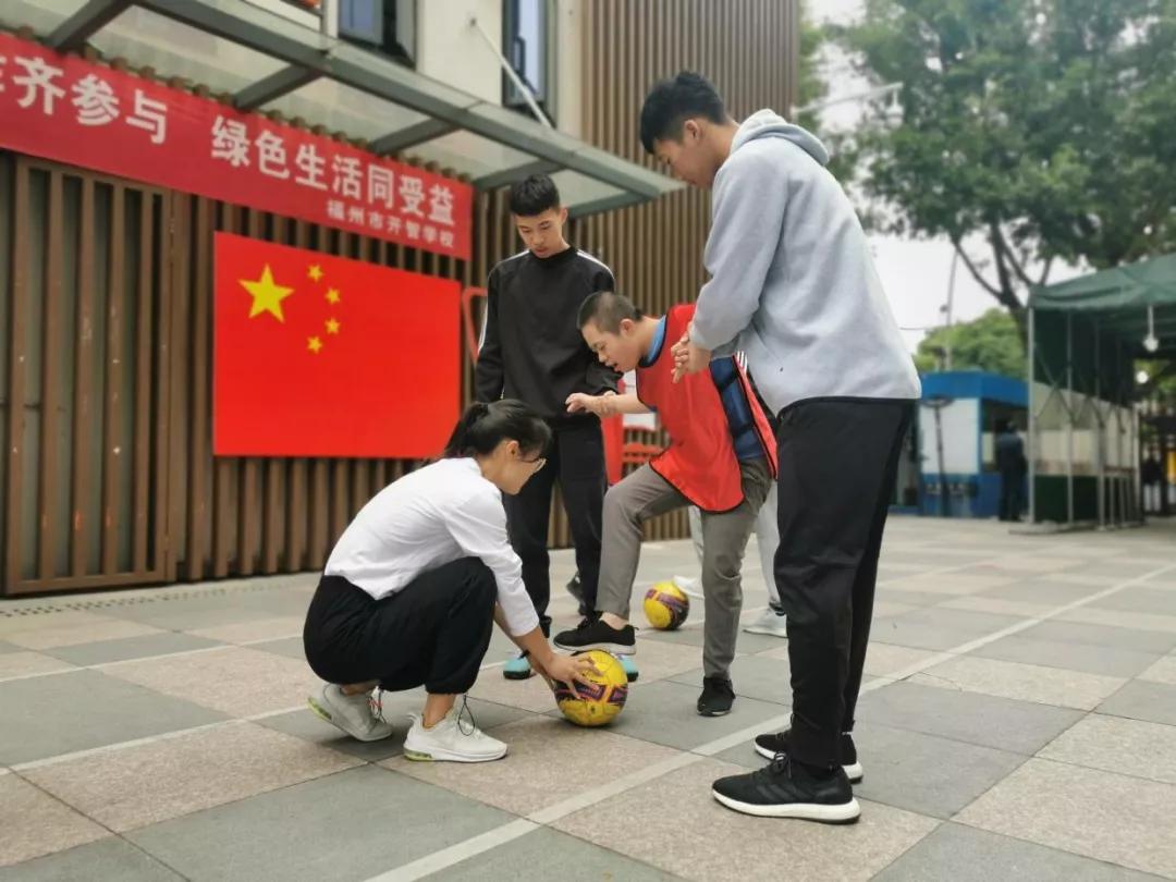 全国优秀志愿者荣誉有啥用,学校优秀志愿者表彰