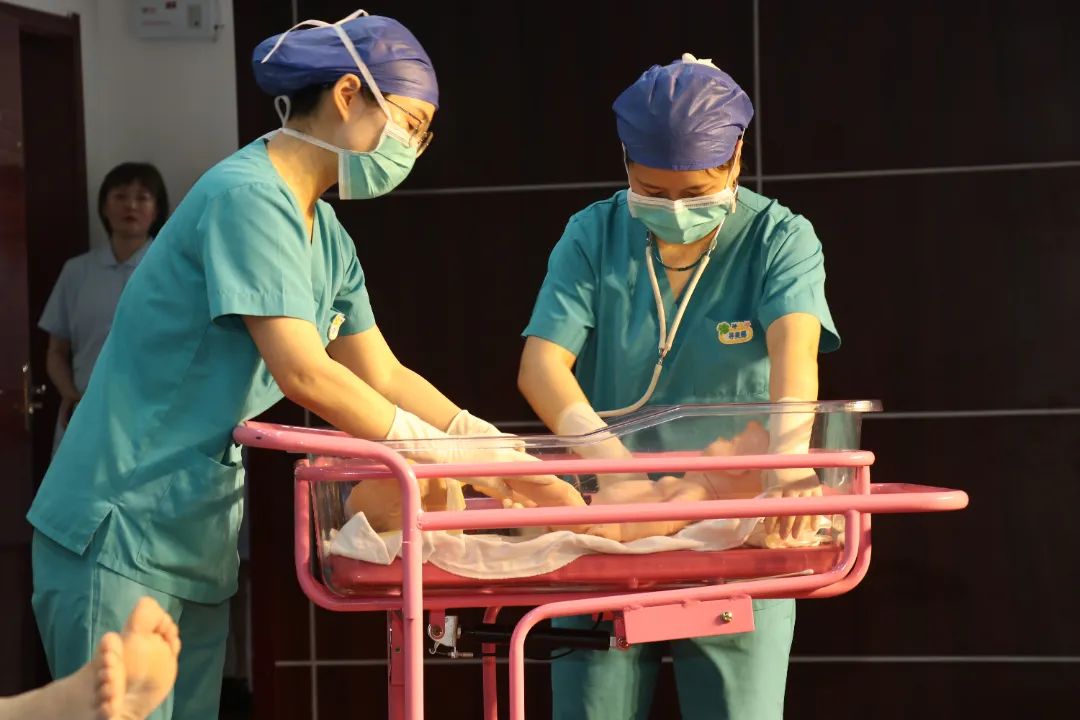 512国际护士节人间天使美丽绽放,512国际护士节致敬无畏天使