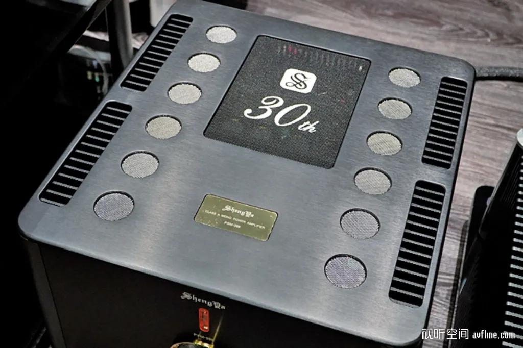 在网红咖啡店听顶级Hi-Fi是怎样体验？试听声雅PSM-368单声道后级