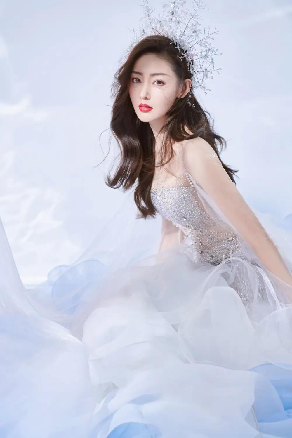 女明星90后前十名,欧美90后高颜值女明星