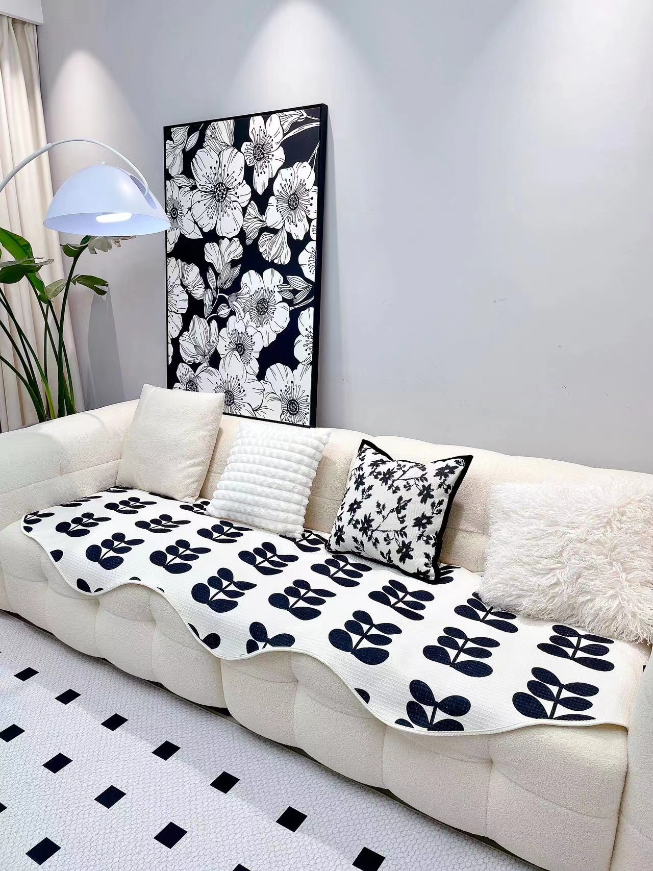 白沙发的绝配cp锁定这条夏日沙发垫