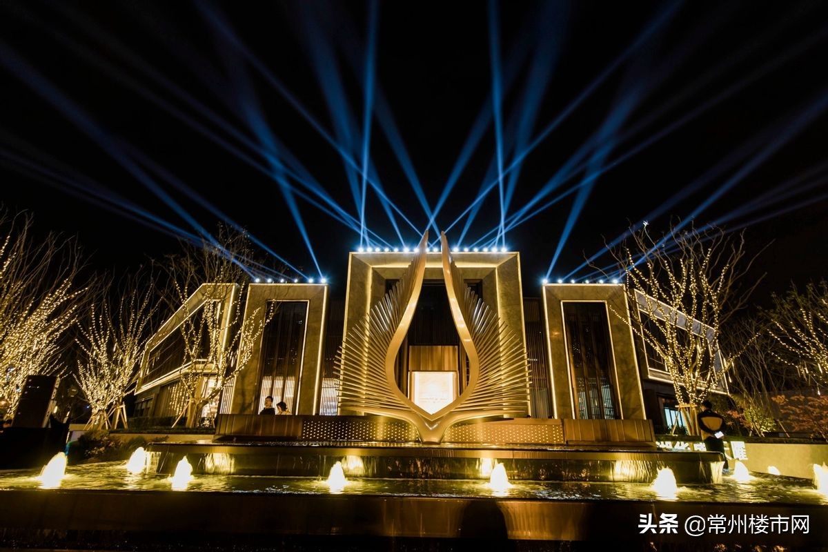 龙湖天曜标杆级实景样板惊艳全城,龙湖天曜两大样板房灼耀登临