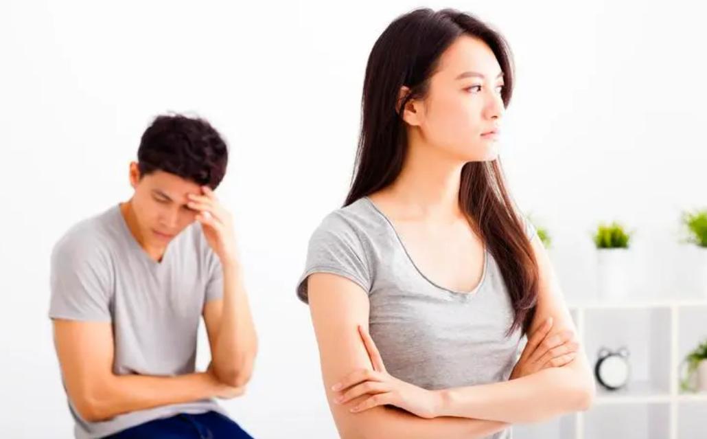 最闷骚最花心的属相男都有啥,最容易搞婚外情的三大生肖男