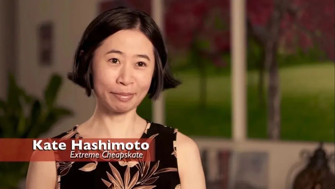 女白领二十年不买内衣,女子20年不买内衣