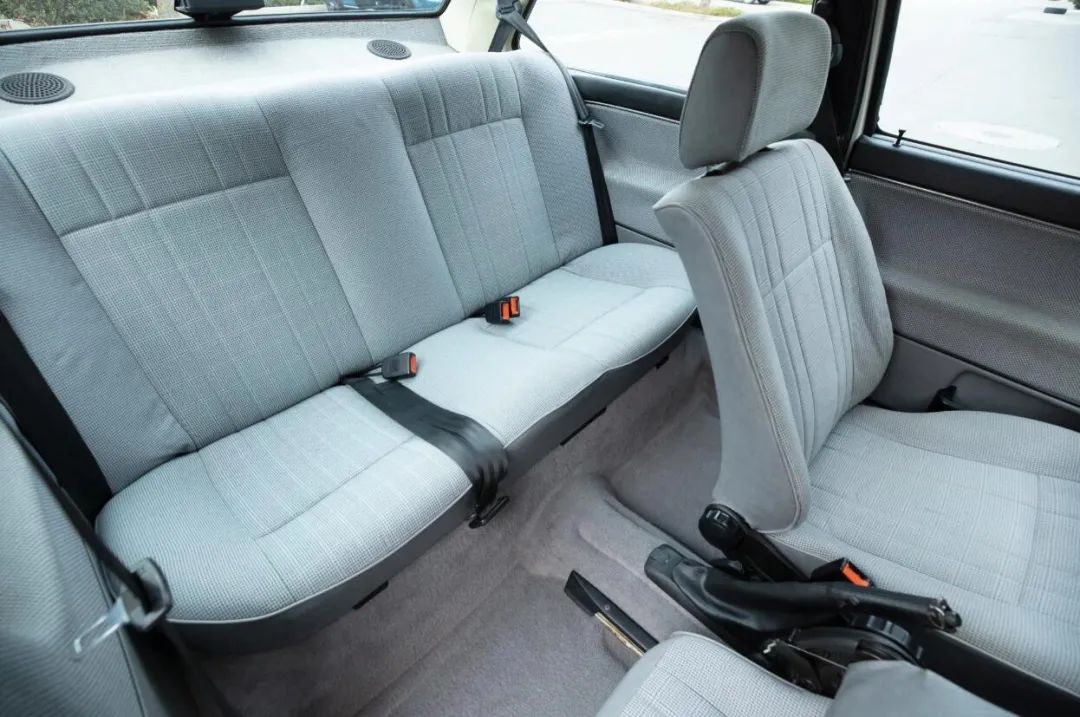 国内少见1989款双门大众捷达