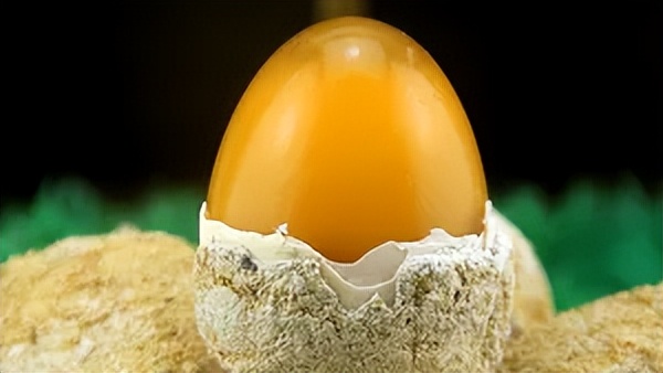 皮蛋被评为最恶心的食物,皮蛋有毒的食物