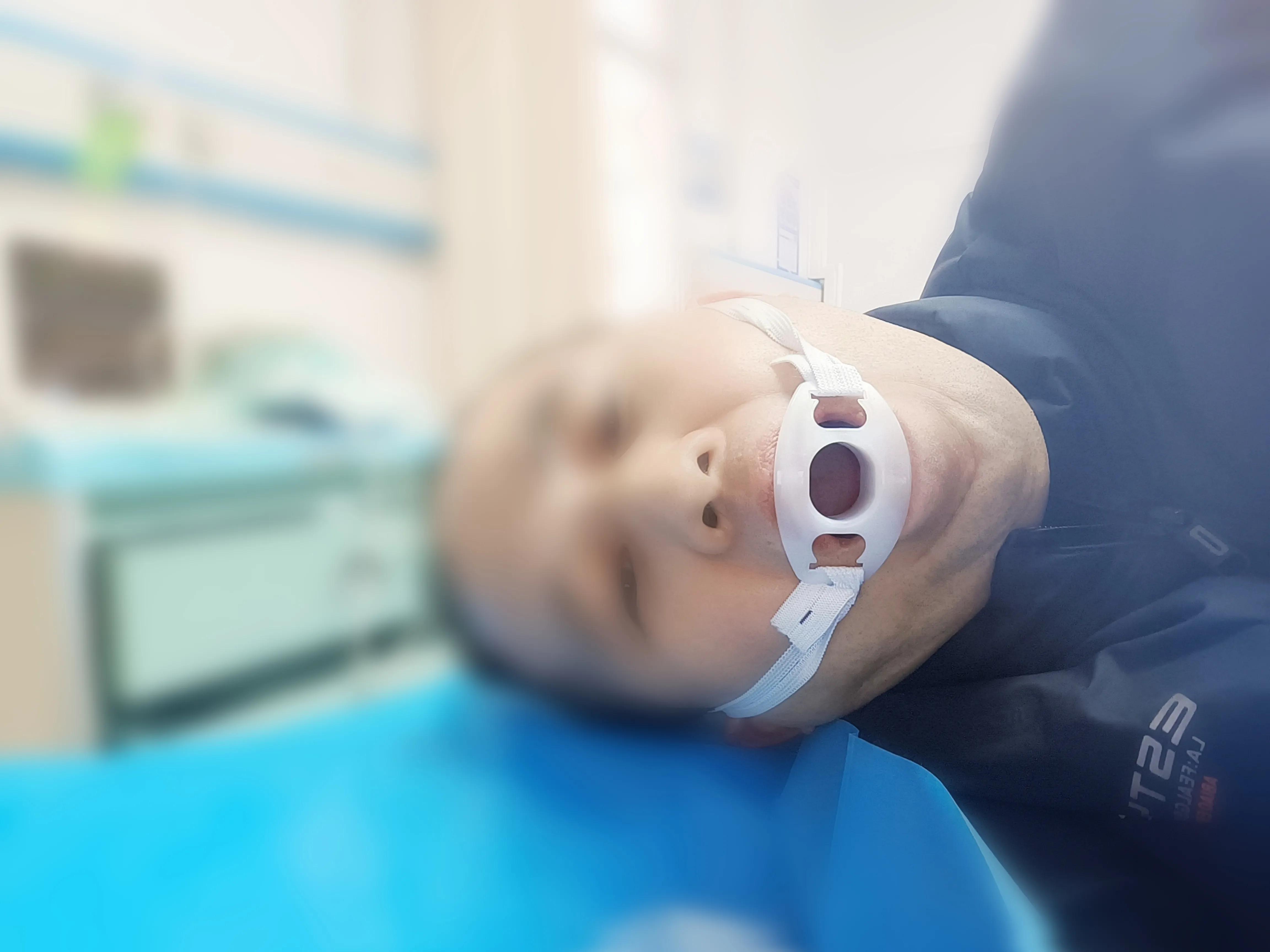 胃镜和肠镜哪个痛苦真实经历,胃镜和肠镜的区别亲身经历