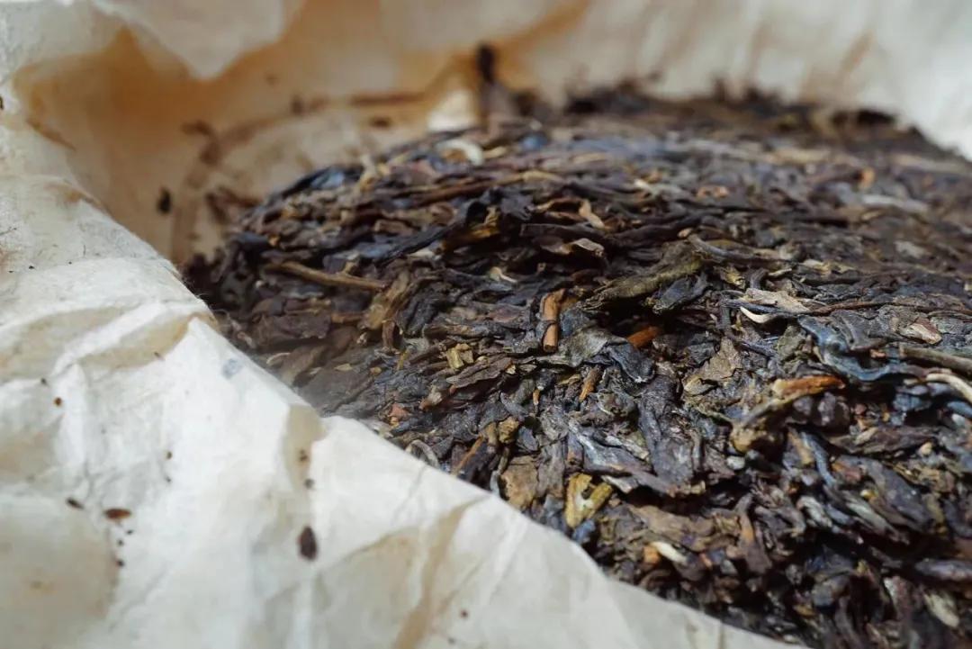 正确存放普洱茶要解决哪些问题,普洱茶存放需要注意什么事项