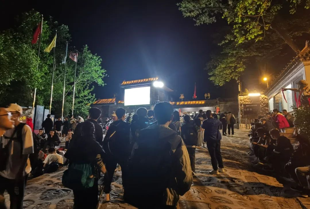 华山旅游攻略夏季景点免费预约,带孩子暑期华山一日游攻略