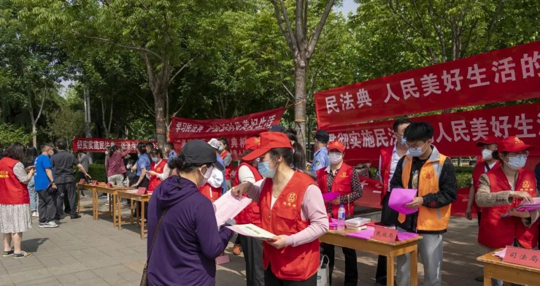 “法”在身边“典”亮生活——烟台市“民法典宣传月”活动掠影