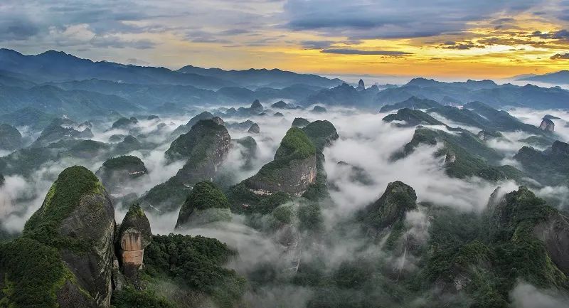 父爱如山如大海般深沉,父爱如山就是最伟大的爱