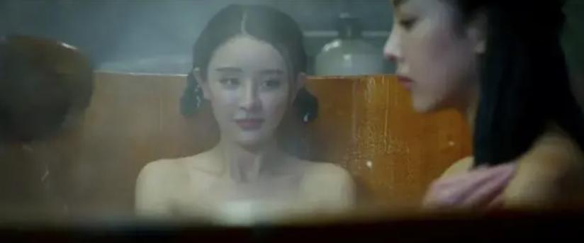 52岁演少女,借拍戏之名行咸猪手,影视圈这些畸形现象,该改改了