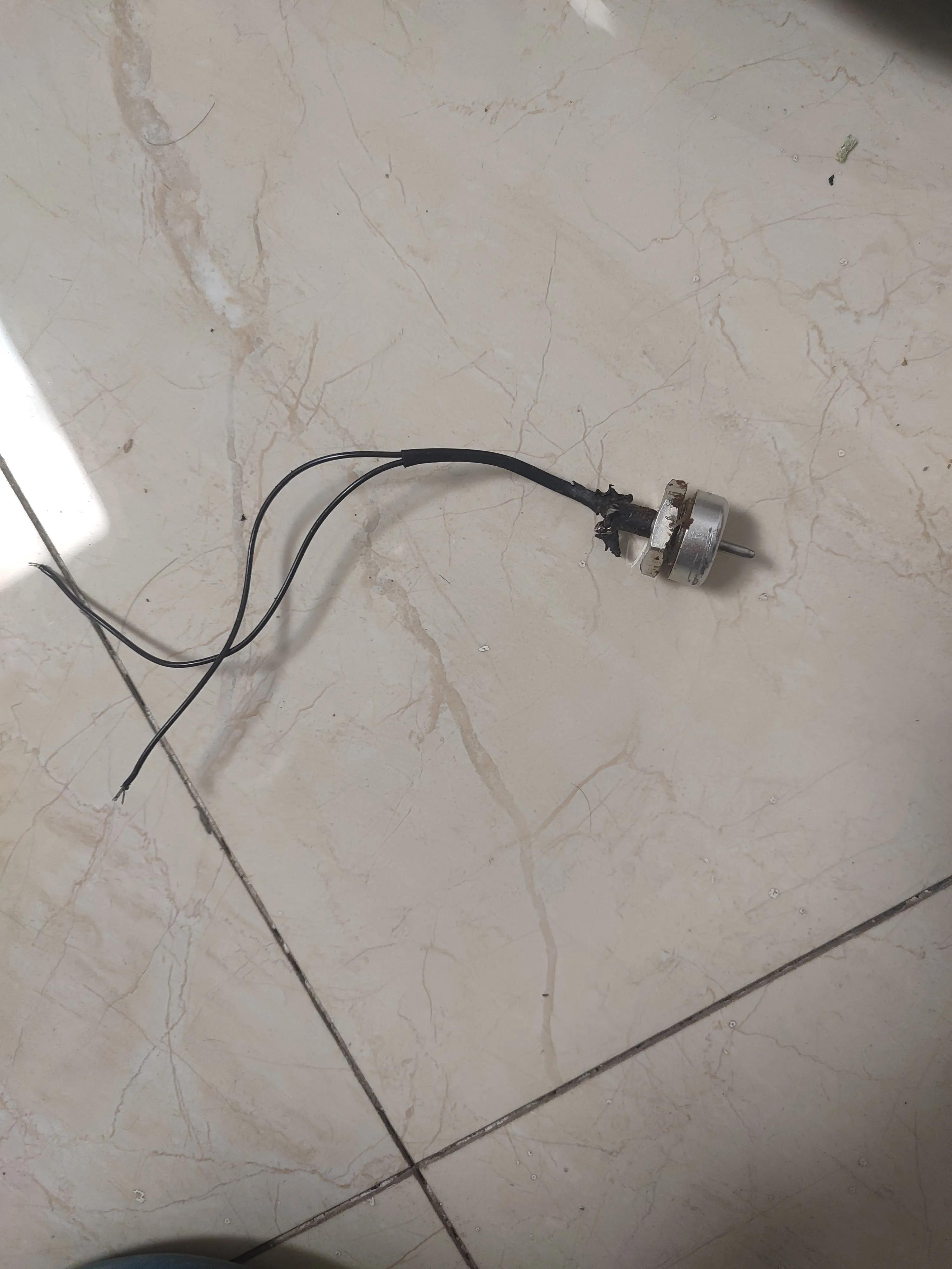 苏泊尔电压力锅e2维修视频教程,苏泊尔电压力锅e0维修位置