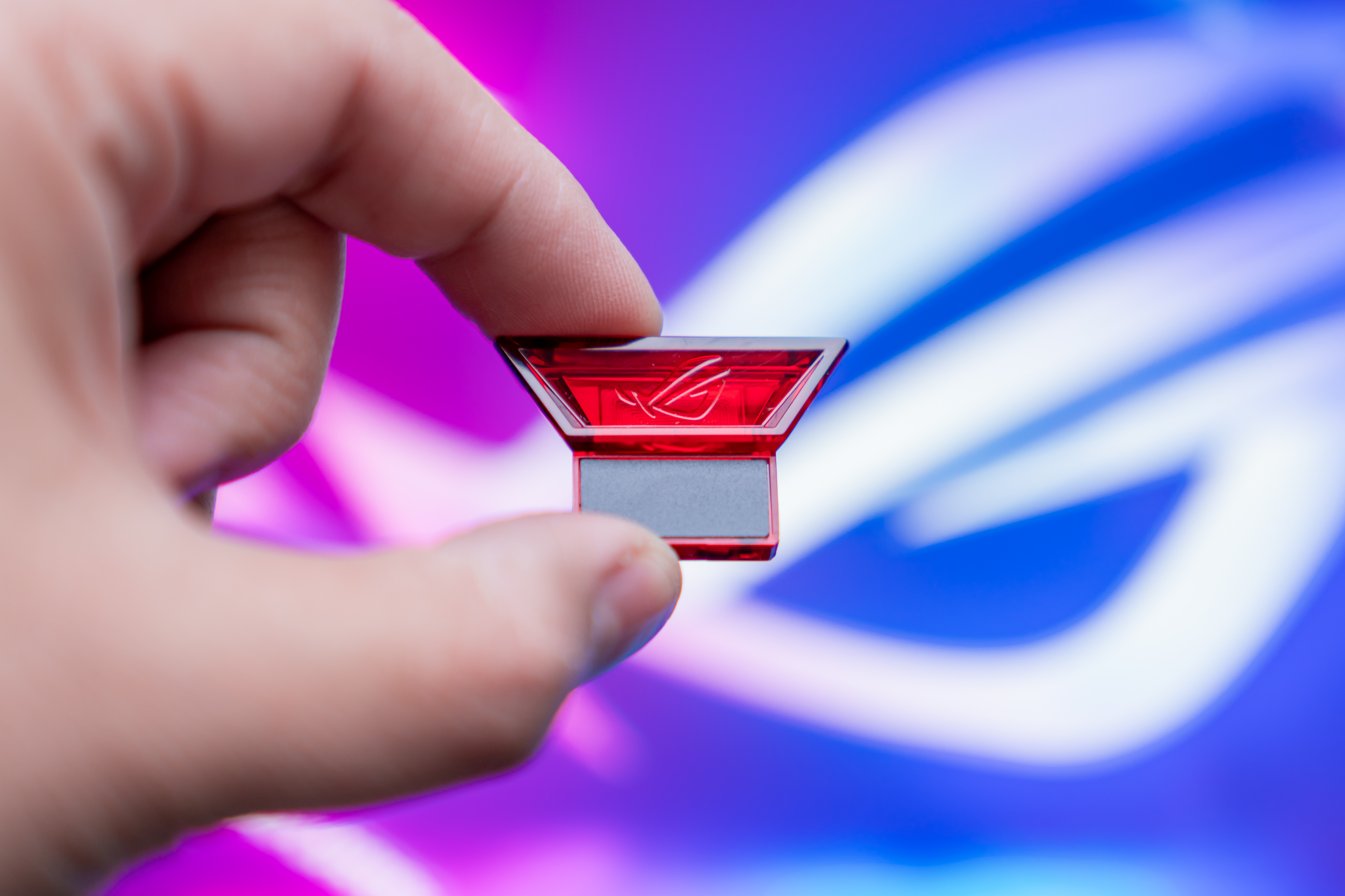 rog枪神6对比y7000p,rog枪神6i912代3070ti