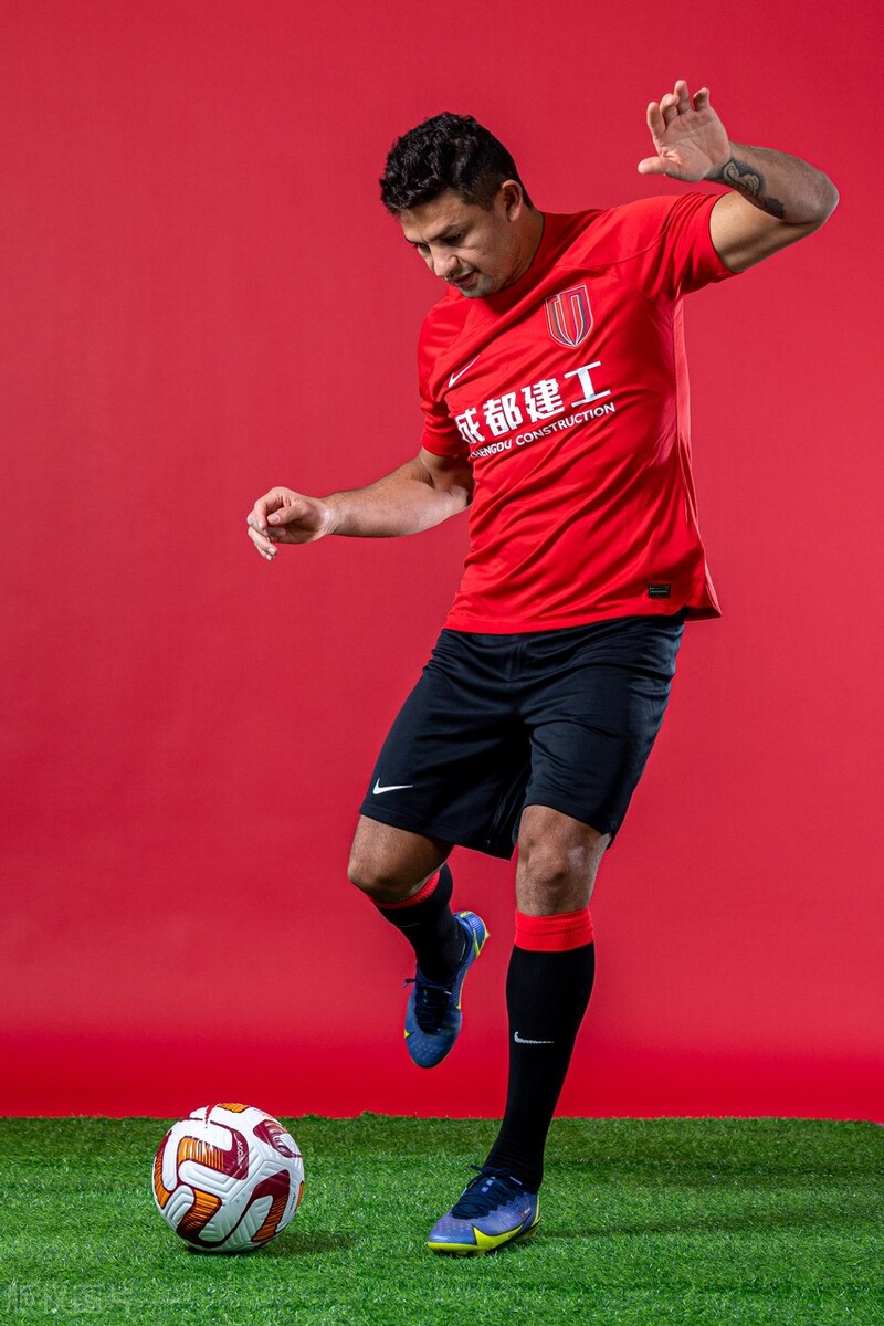 成都蓉城艾克森图片,成都蓉城写真