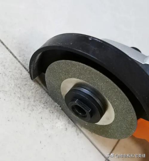 旧瓷砖美缝如何清理缝隙,旧瓷砖美缝包工每平米多少钱