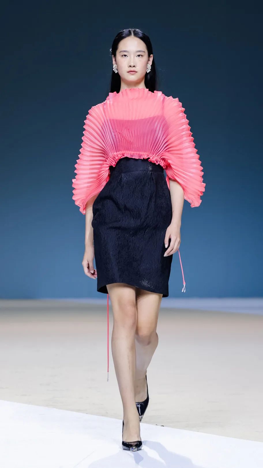 2023春季流行款式,2023年中年夏季流行款式