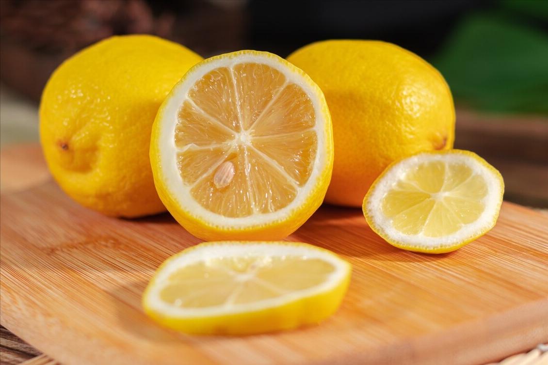 害怕变“阳”人？建议：多吃3果2肉，补充维C和高蛋白，增强免疫