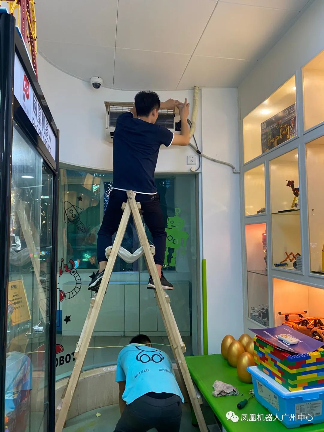 战疫停课不停学直播,抗击疫情停课不停学在家学习