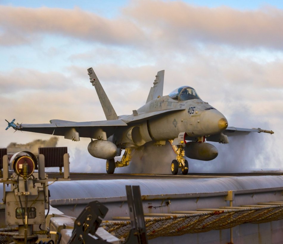 美国航母舰载机一览表,美国航母舰载机起降视频