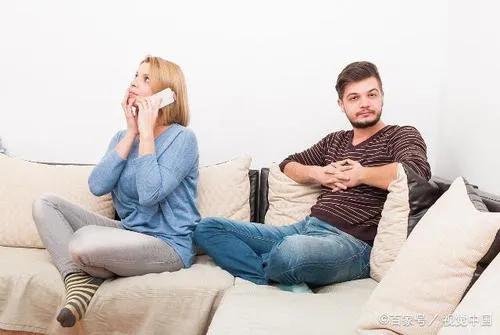 情侣之间冷战不说话怎么解决,情侣之间冷战有隔阂了怎么办