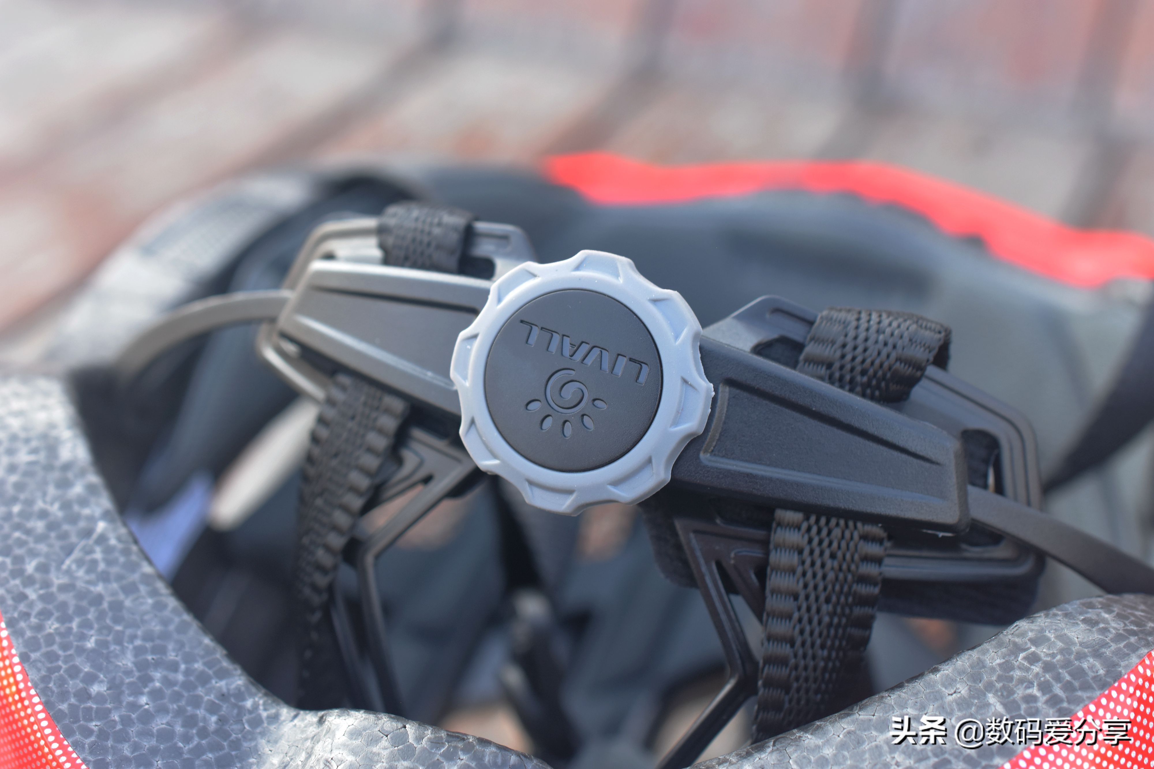 neo头盔评测体验,智能头盔helmet