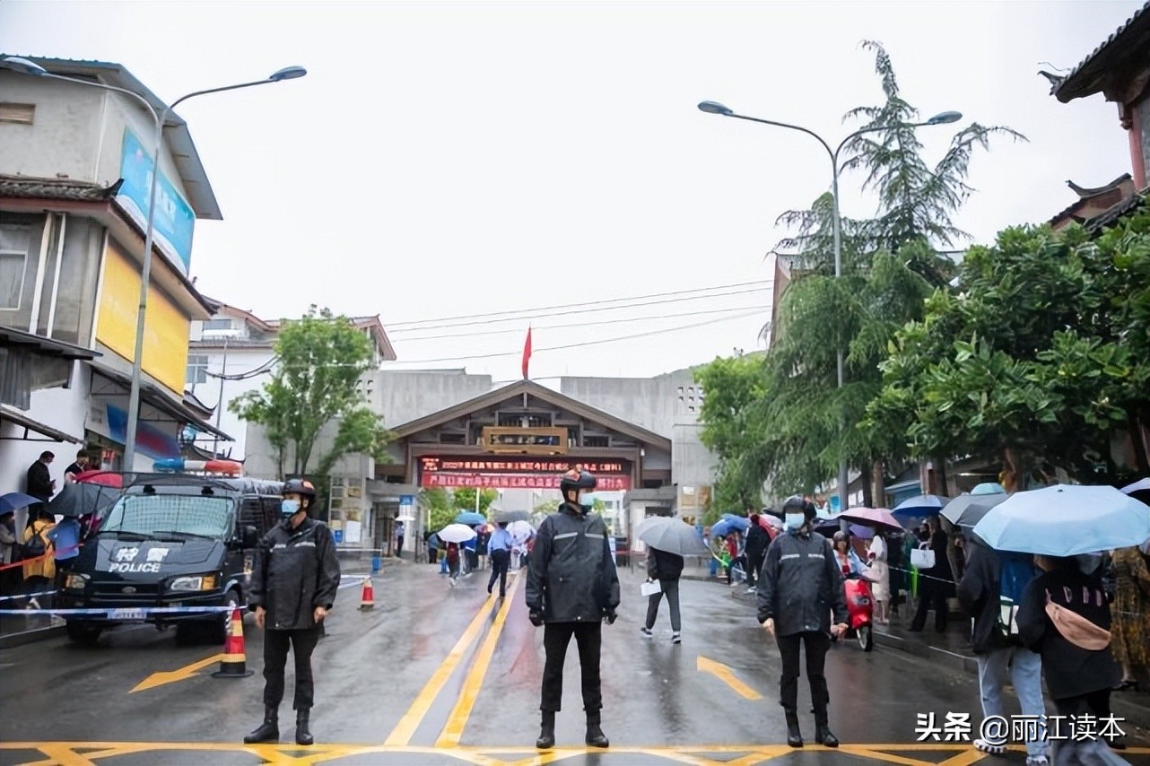 高考直击考场,直击2023高考现场走错考场