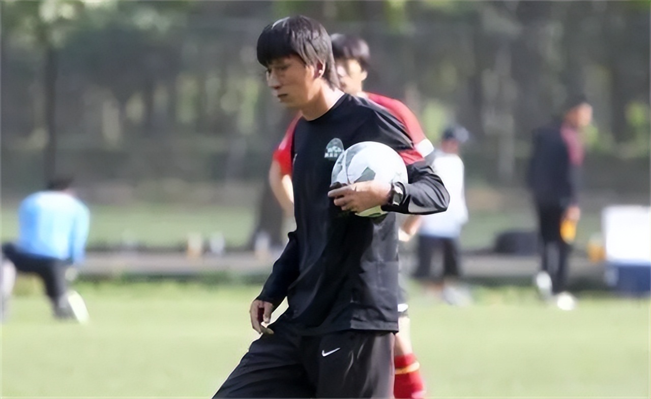 足球董礼强现在干啥,中国足球董礼强