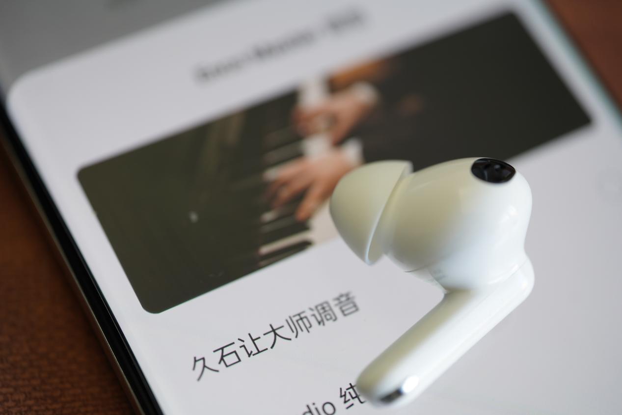 OPPOEncoX2降噪听歌时间,oppoencox2久石让广告