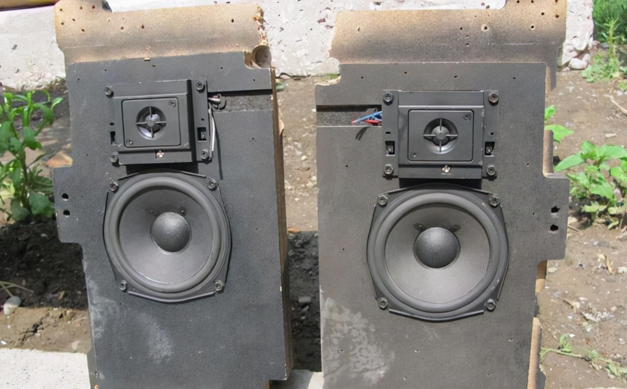 回音壁音响买多少钱的才有用,真正的回音壁音响