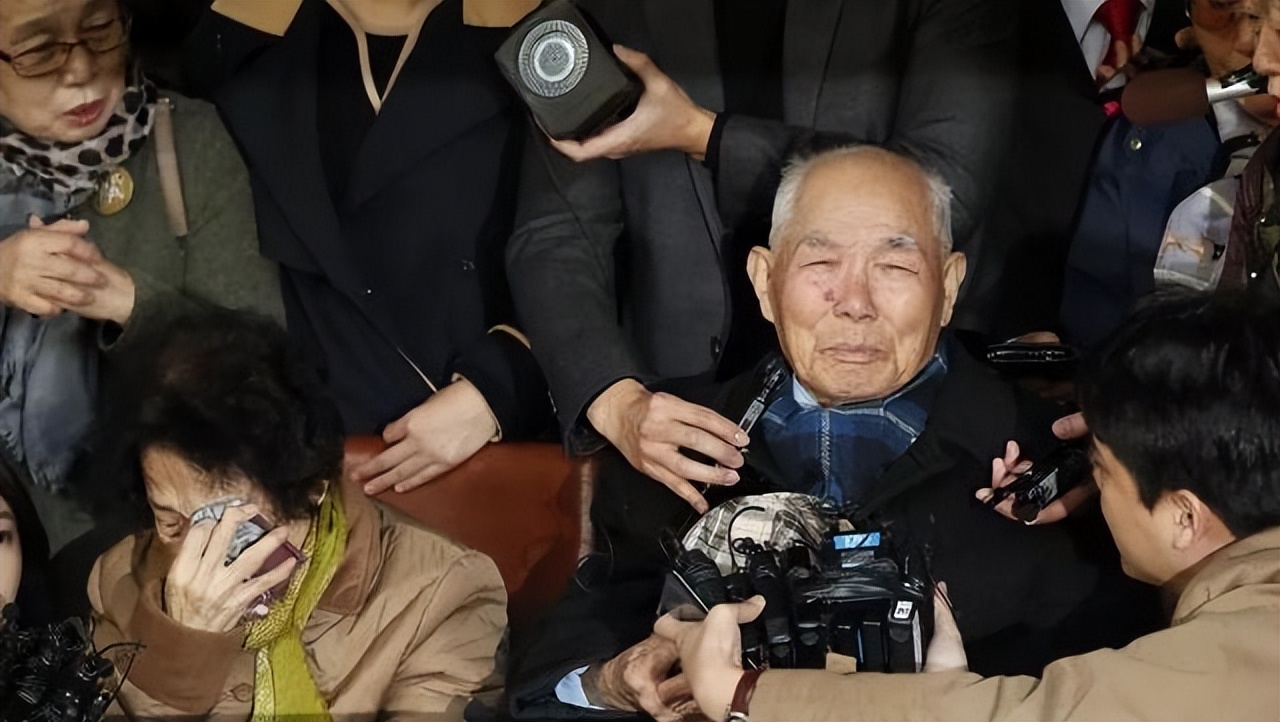 卑微的韩国,筹钱“代日本赔偿”!