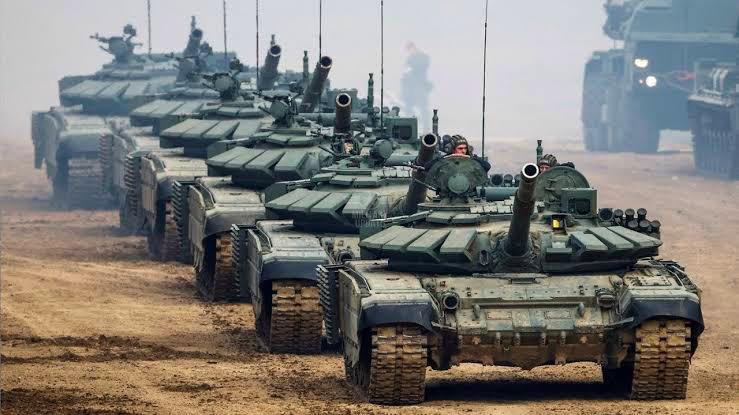 俄乌冲突坦克的作用,俄乌冲突中装甲坦克分析