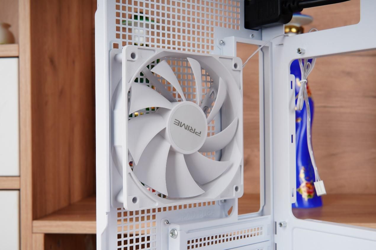 华硕冰立方ap201怎么搭配风扇,华硕冰立方ap201支持多大的机箱