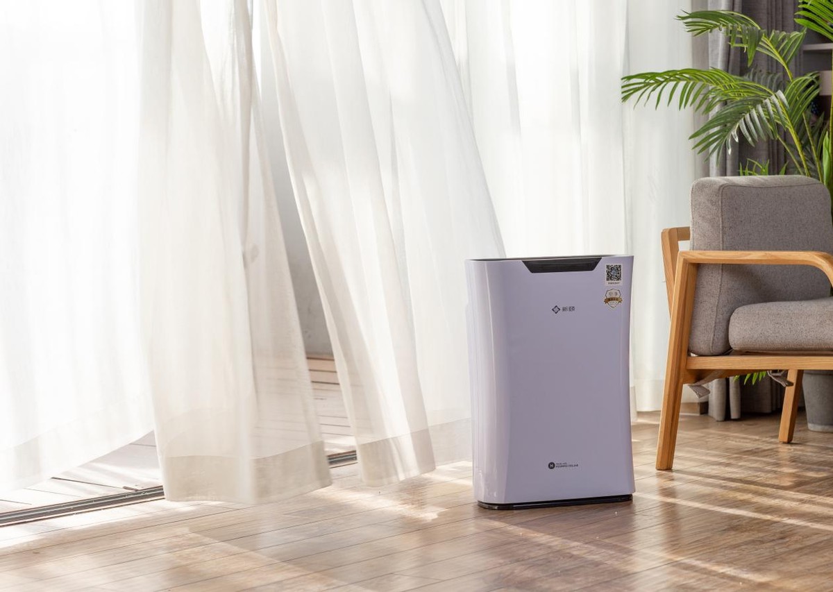 新颐小白空气净化器酸臭味,新颐小白和舒乐氏空气净化器对比