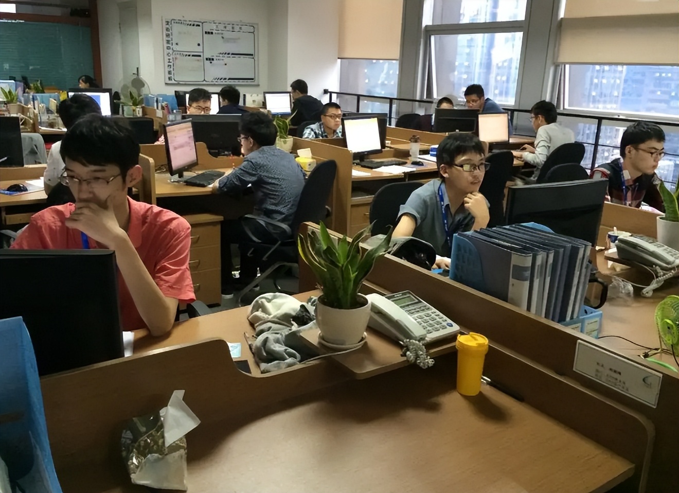 大学十大高薪专业,容易就业十大专业排名