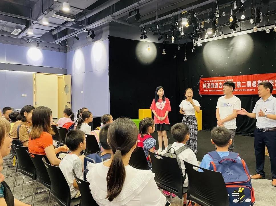 教育温暖的瞬间,一分钟看懂成都教育