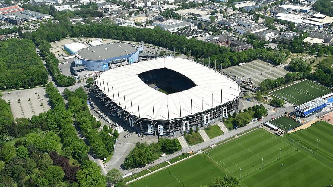 英法德西意低级别足球联赛,欧洲足坛十大震撼球场