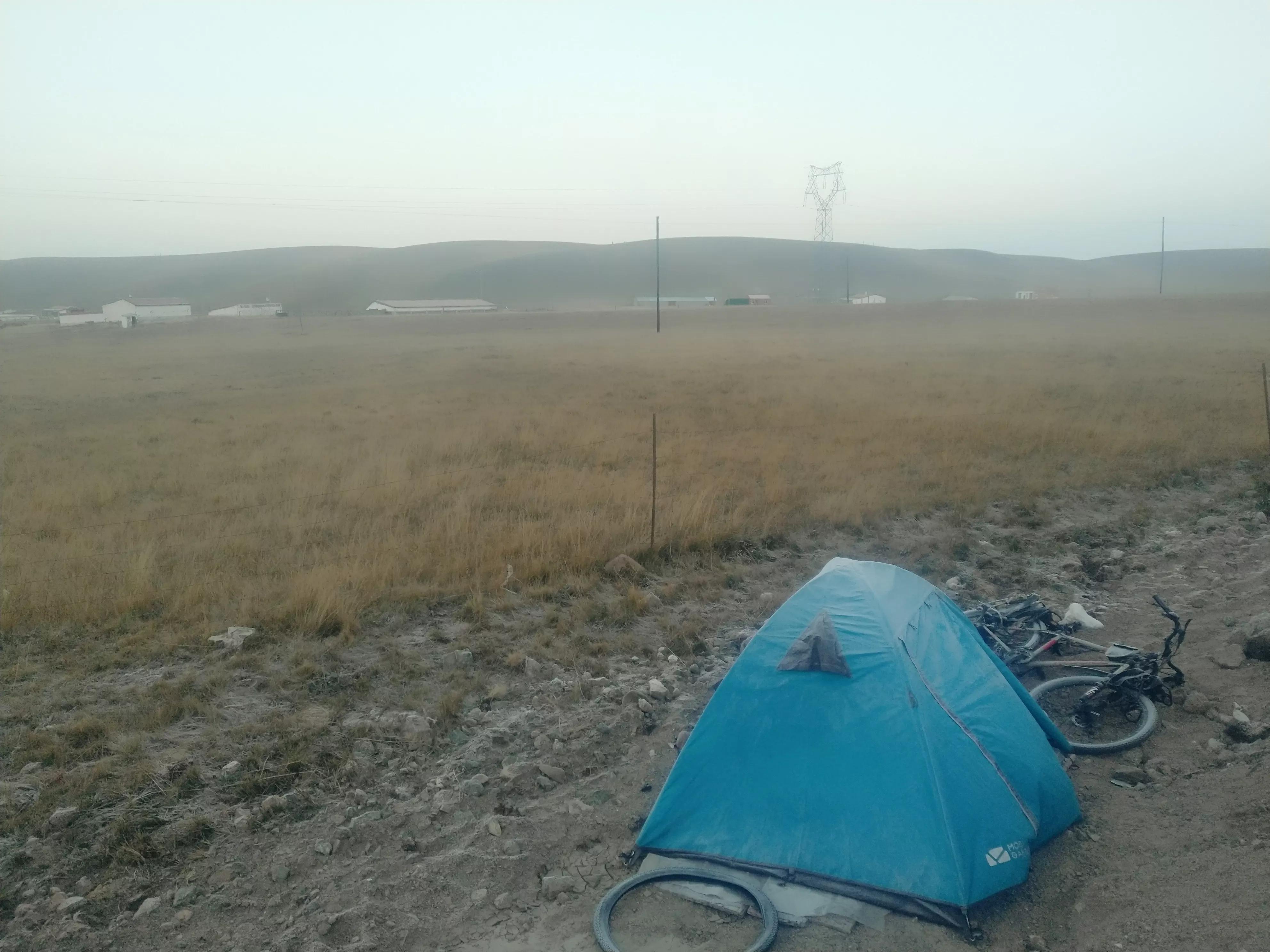 从甘肃翻越祁连山到青海,从肃北到青海沿途风景