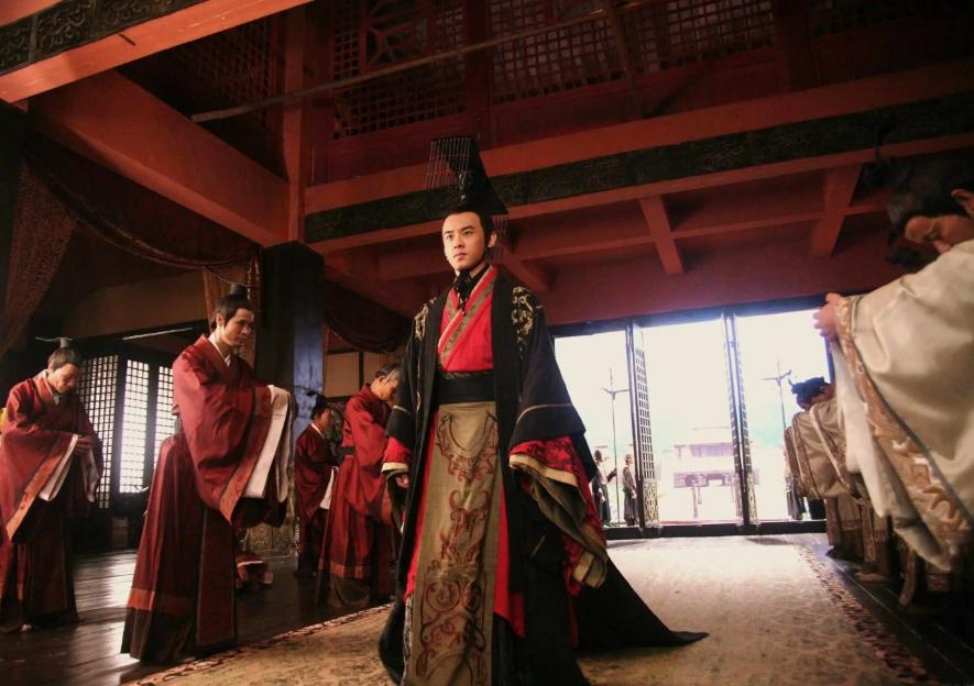 秦国昌平君当楚王了吗,昌平君为什么能做秦国丞相