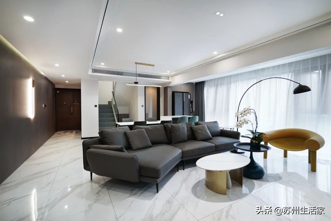 160㎡秩序跃层，工作生活两不误，自由也独立