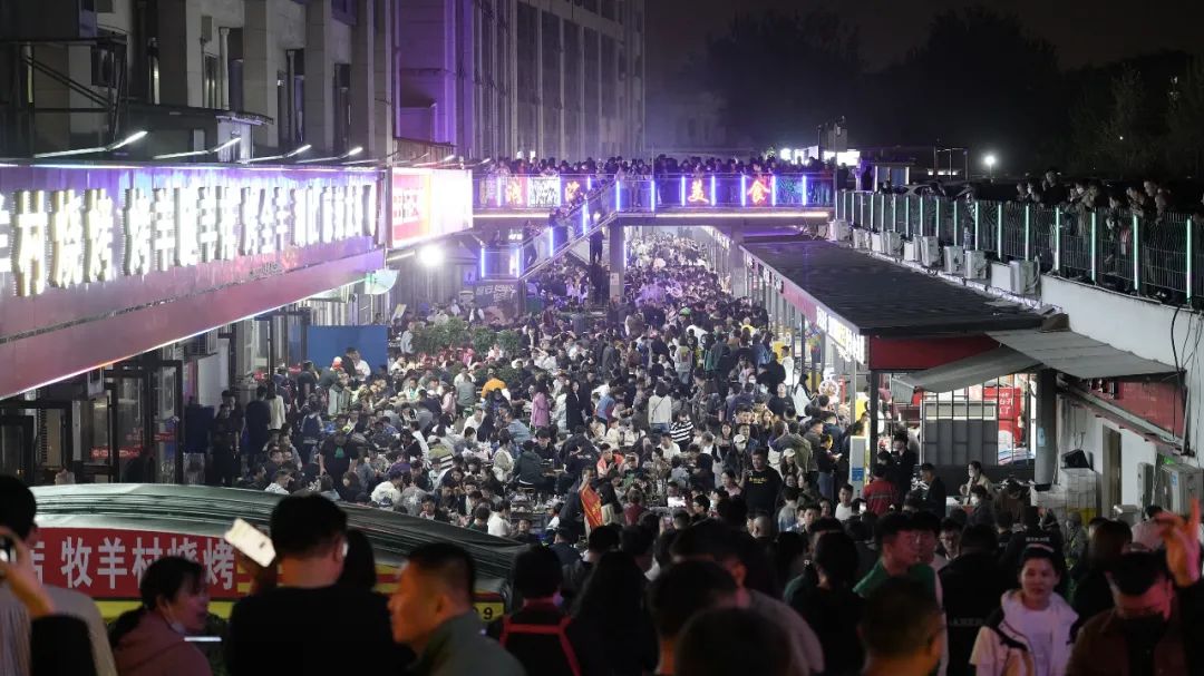 当代年轻人只想搞钱,全民搞钱