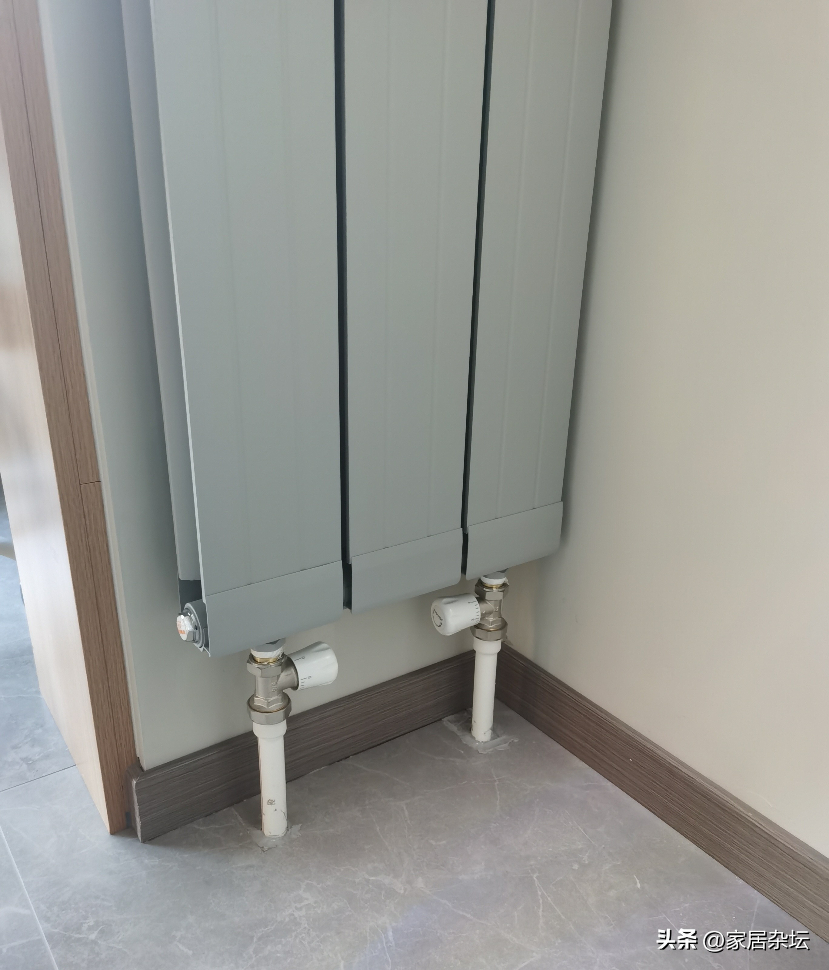 暖气片的安装方式哪种最好最暖和,1.8米高的暖气片正确的安装方法