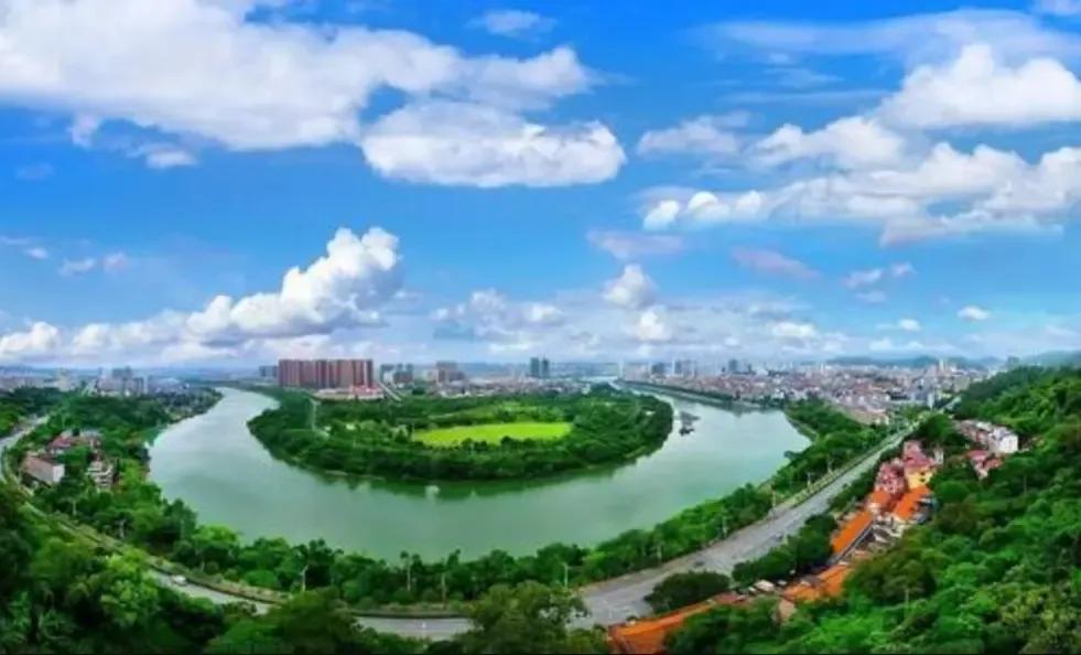 百色改造城区,百色未来有可能发展成大城市吗