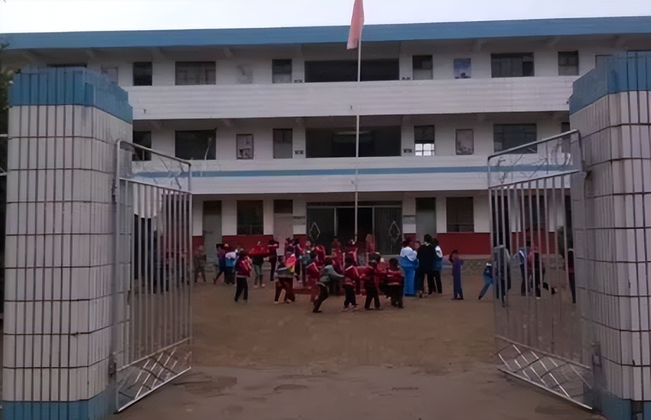 2018年最嚣张高考生，公开嘲讽高考题垃圾简单，最终成绩如何？