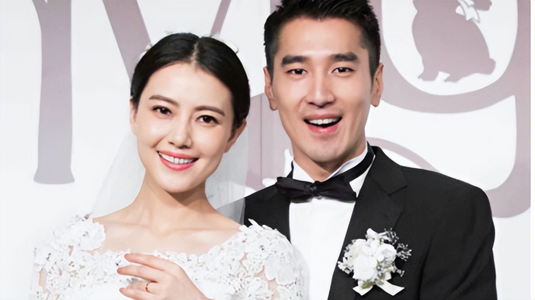 国民女神高圆圆:插足袁泉感情,王一博背后金主,屡被公公刁难