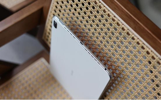 华为二合一笔记本matebooke性能,华为二合一笔记本matebooke参数