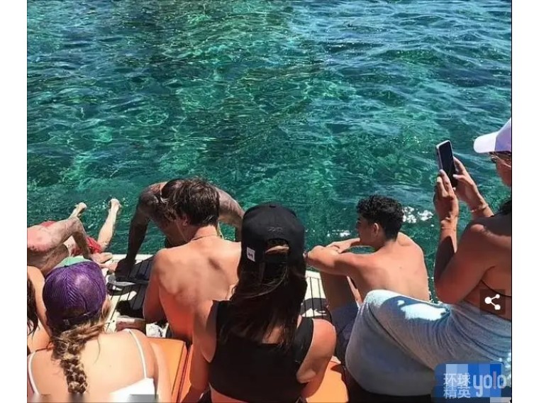 贝克汉姆大儿子迷恋赛琳娜,贝克汉姆儿子赛琳娜